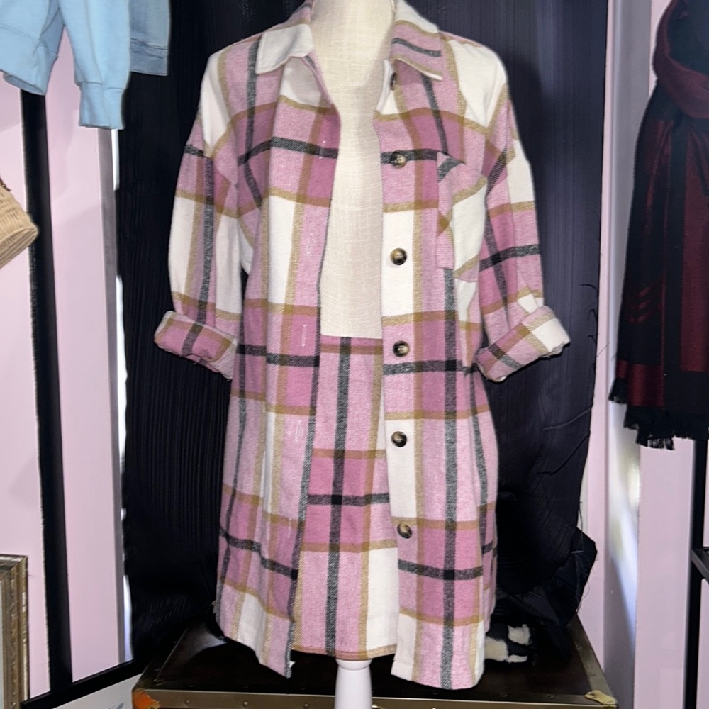 Two-piece skirt & jacket 🧥